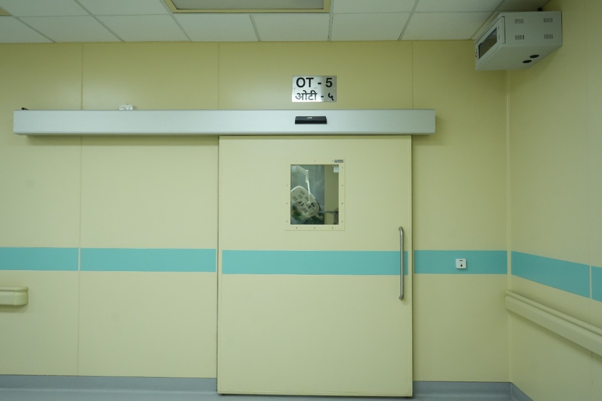 Hermetically Sealed Sliding Door - hospital door